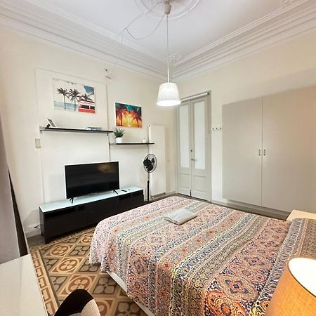 Rooms Rumila Βαρκελώνη Εξωτερικό φωτογραφία