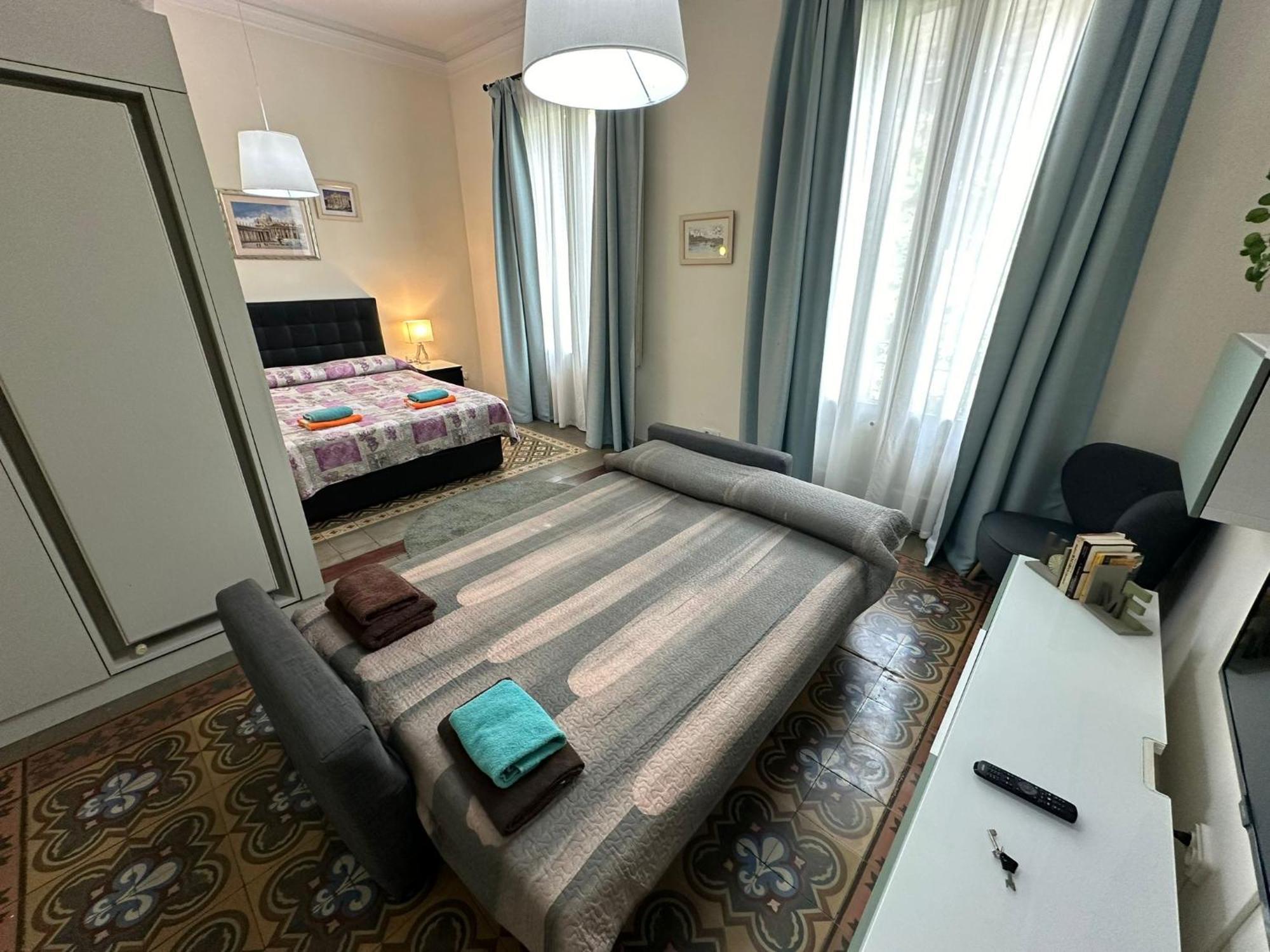 Rooms Rumila Βαρκελώνη Εξωτερικό φωτογραφία